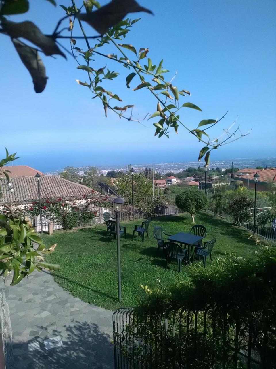 Villa La Pietra Antica O' Munti Mascali Exterior foto